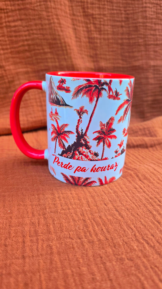 Mug bicolore personnalisable – Cadeau chrétien unique " perd pas kouraz"